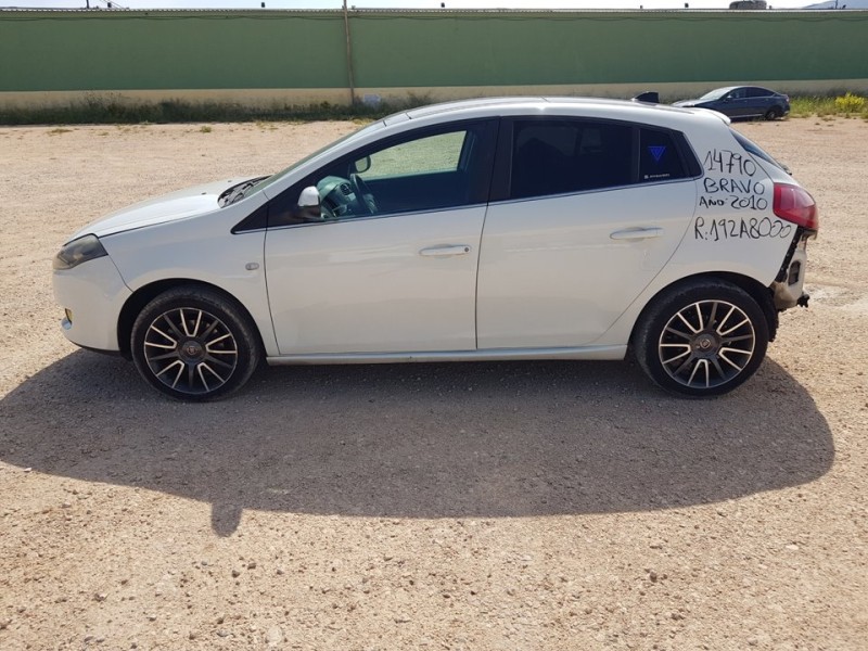 fiat bravo (198) del año 2010
