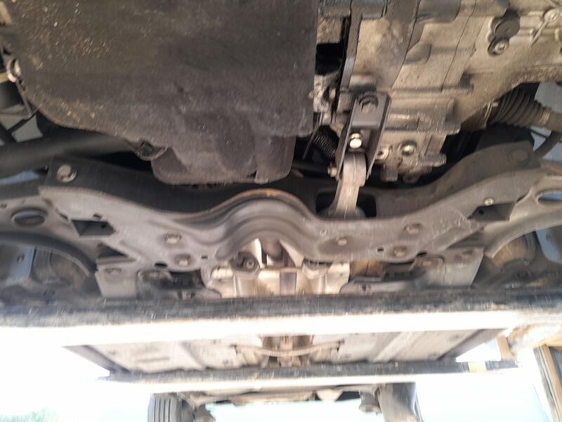 Recambio de puente delantero para volkswagen polo v (6r1, 6c1) 1.2 tdi referencia OEM IAM 6C0199315  