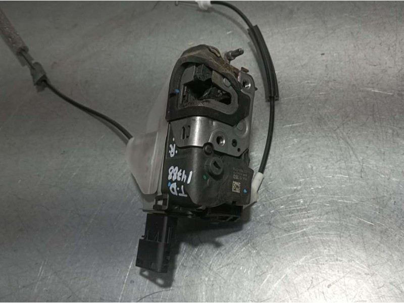 Recambio de cerradura puerta trasera derecha para citroën c5 berlina exclusive referencia OEM IAM 732153 A04079 ELECTRICA