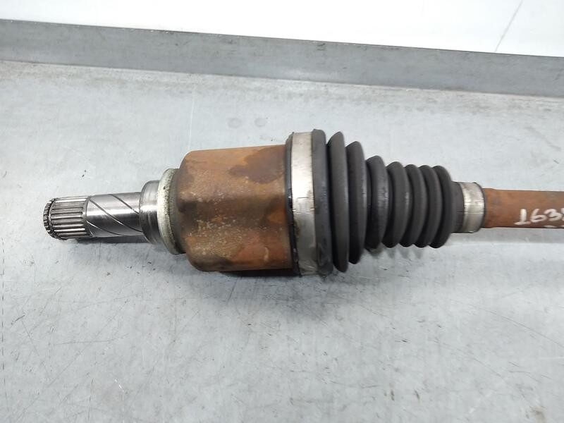 Recambio de transmision delantera izquierda para dacia dokker ambiance referencia OEM IAM 391011406R  