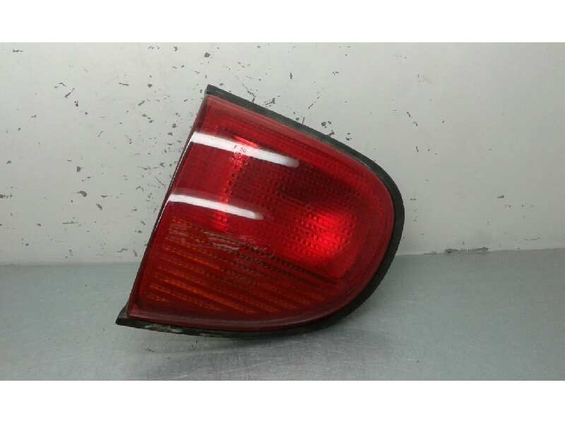 Recambio de piloto trasero izquierdo para ford escort berl./turnier referencia OEM IAM   INTERIOR