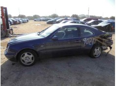 MERCEDES-BENZ CLASE CLK (W208) COUPE