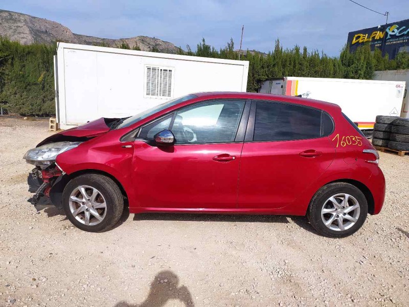 peugeot 208 del año 2014