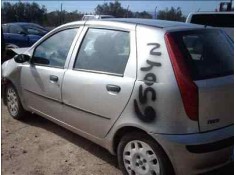 FIAT PUNTO BERLINA (188)