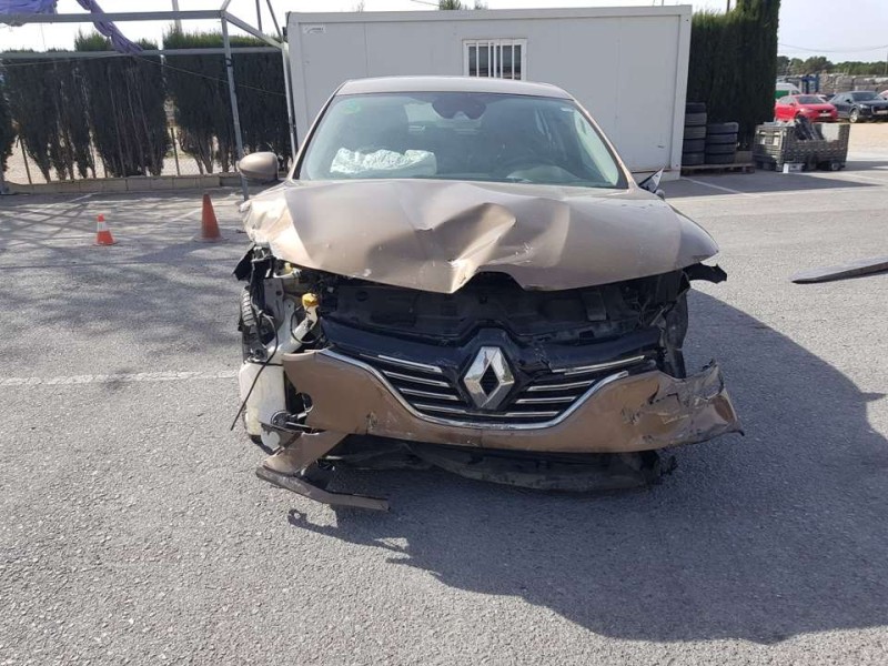 renault megane iv berlina 5p del año 2017