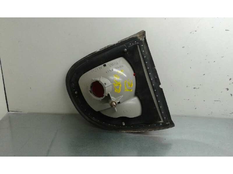 Recambio de piloto trasero izquierdo para ford escort berl./turnier referencia OEM IAM   INTERIOR