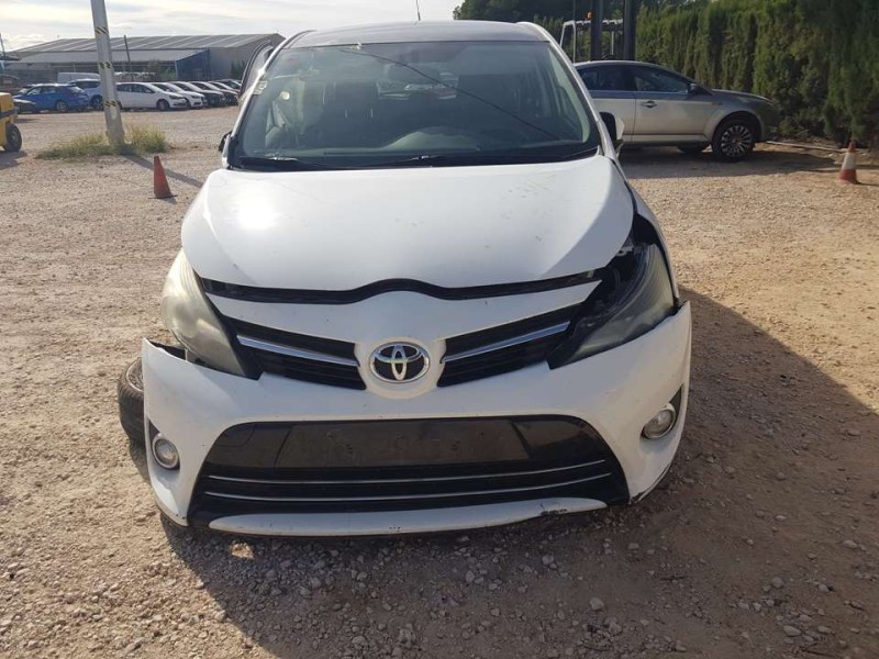 toyota verso del año 2014