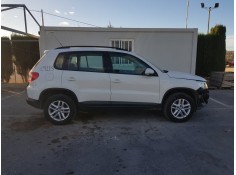 VOLKSWAGEN TIGUAN (5N1)