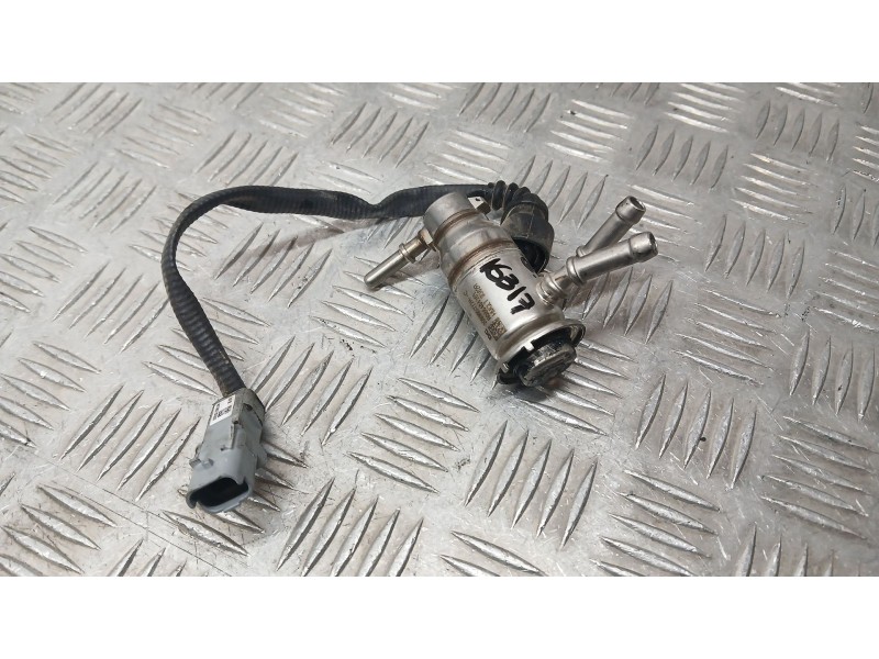 Recambio de inyector adblue para renault express advance referencia OEM IAM 208995377R  A2C39941900