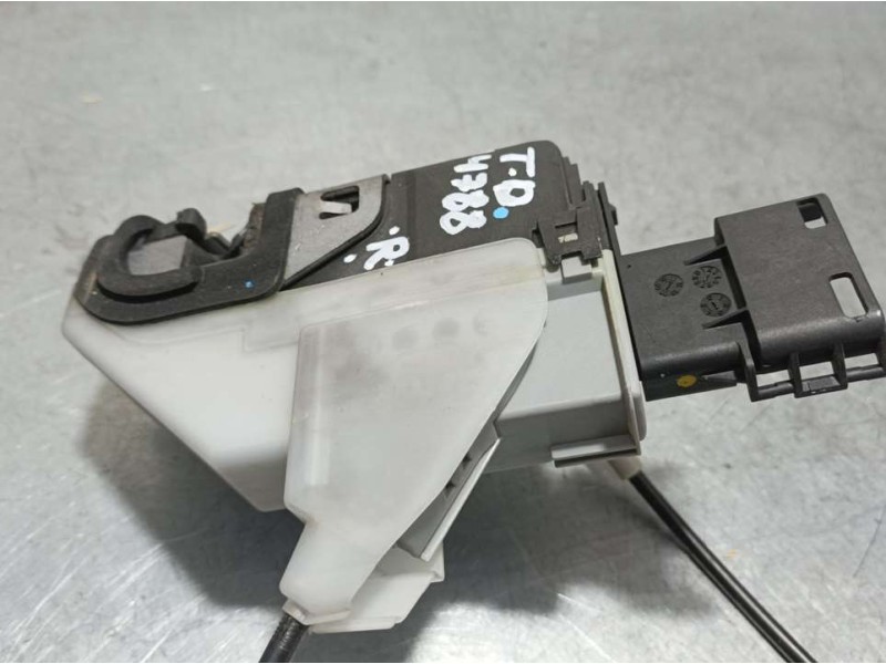 Recambio de cerradura puerta trasera derecha para citroën c5 berlina exclusive referencia OEM IAM 732153 A04079 ELECTRICA