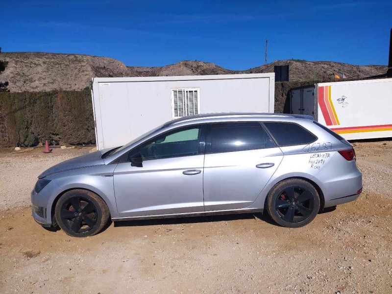 seat leon st (5f8) del año 2014