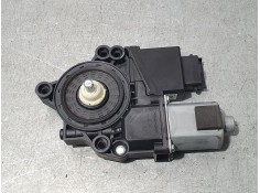 Recambio de motor elevalunas trasero derecho para hyundai i30 (gd) classic referencia OEM IAM 83460A6010 001100395803 DONGYANG