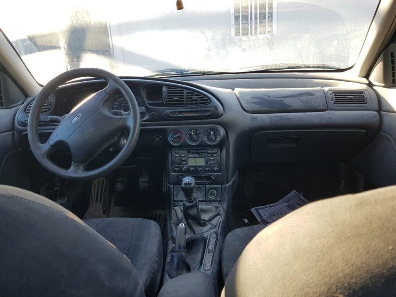 ford mondeo berlina (gd) del año 2000