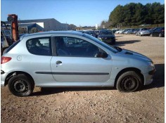 PEUGEOT 206 BERLINA