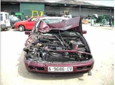 VOLKSWAGEN PASSAT BERLINA (3A2)