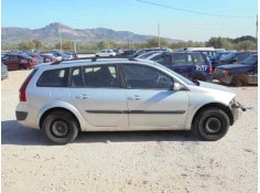 RENAULT MEGANE II FAMILIAR