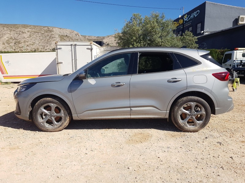 ford kuga iii (dfk) del año 2024