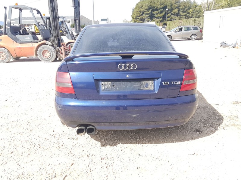audi a4 b5 (8d2) del año 2000