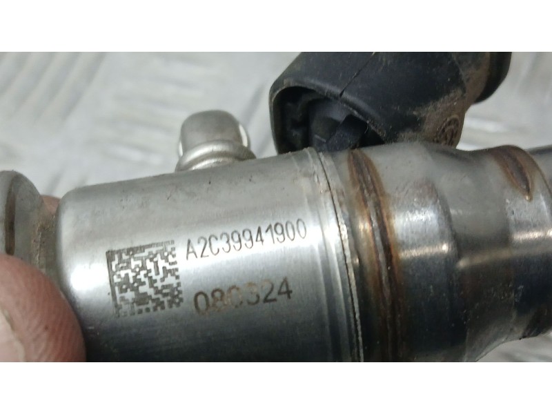 Recambio de inyector adblue para renault express advance referencia OEM IAM 208995377R  A2C39941900