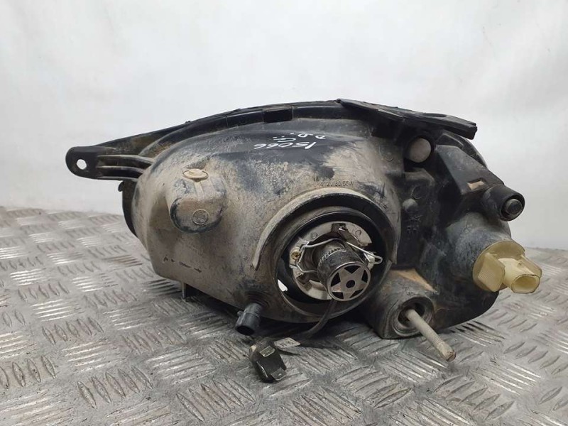 Recambio de faro derecho para opel corsa b swing referencia OEM IAM SIN REF  