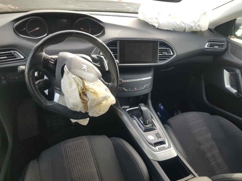 peugeot 308 del año 2018