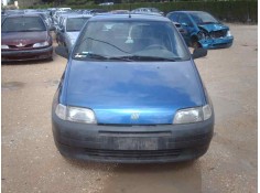 FIAT PUNTO BERLINA (176)