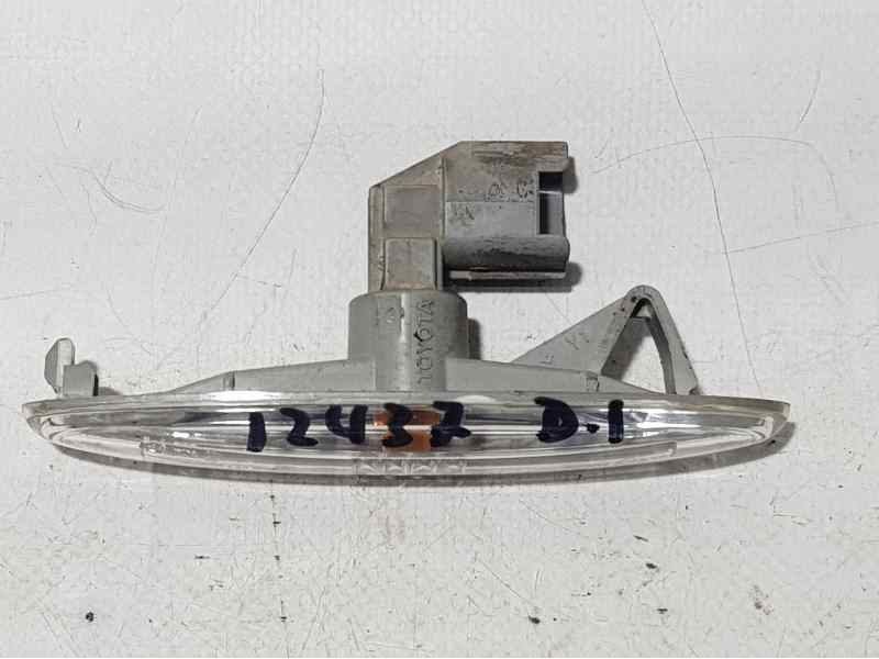 Recambio de piloto lateral izquierdo para lexus is200 (ds2/is2) 220d referencia OEM IAM   