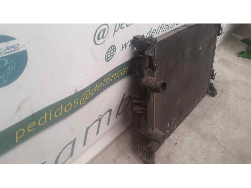 Recambio de radiador agua para renault megane ii berlina 5p confort authentique referencia OEM IAM RM1262 8200115542 VALEO
