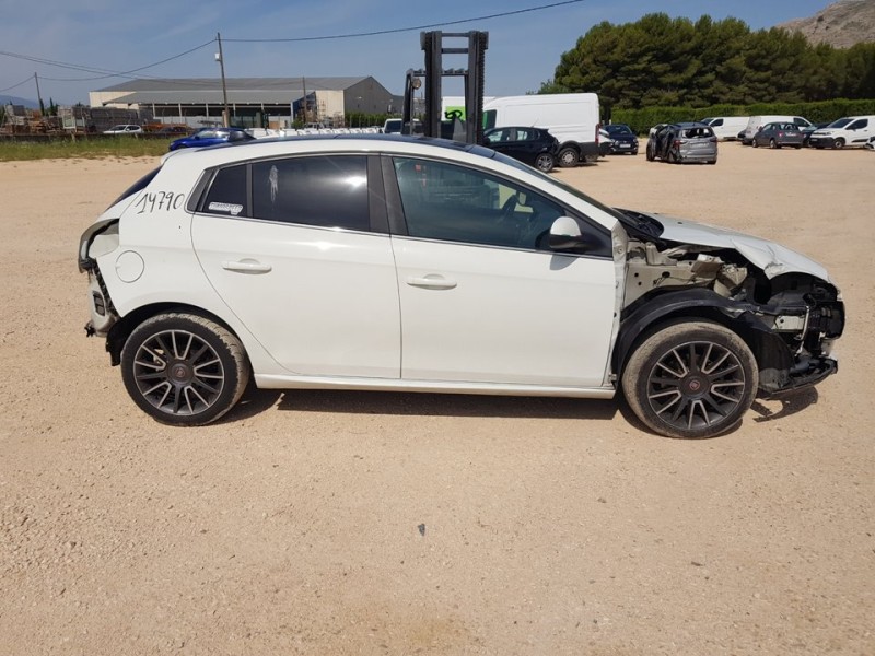 fiat bravo (198) del año 2010