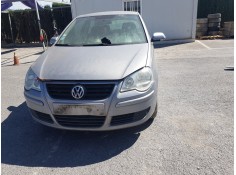 VOLKSWAGEN POLO (9N3)