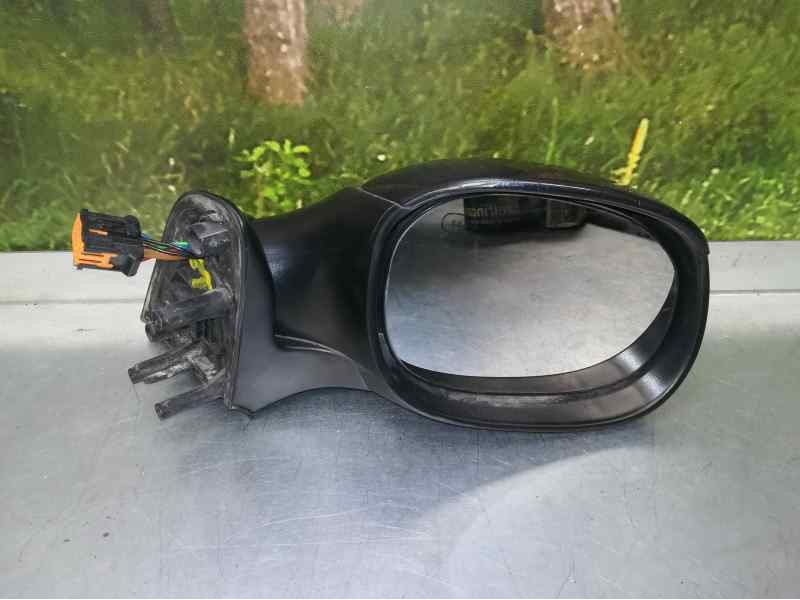 Recambio de retrovisor derecho para citroën xsara picasso referencia OEM IAM  7 PINS ELECTRICO 
