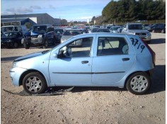 FIAT PUNTO BERLINA (188)