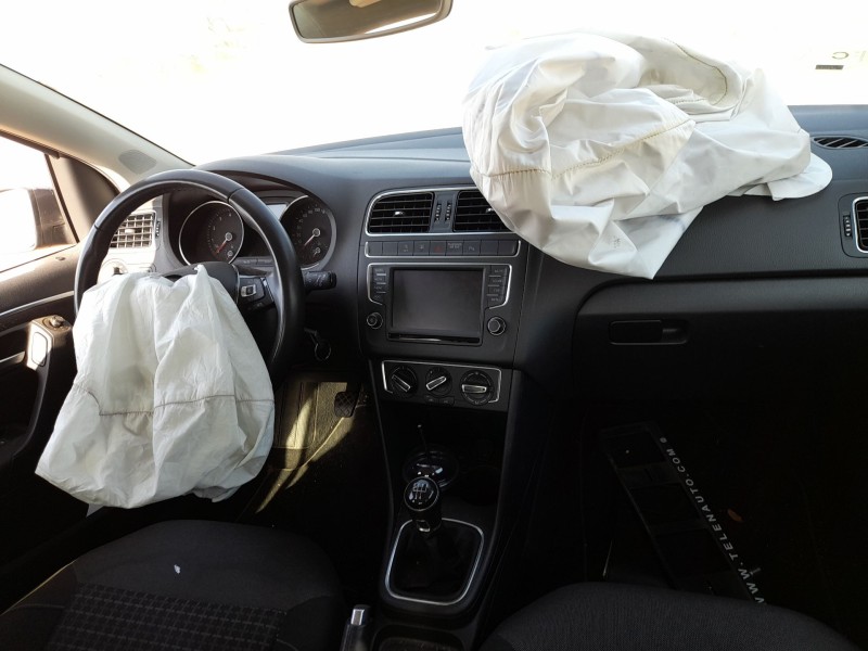 volkswagen polo v (6r1, 6c1) del año 2017