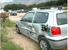 VOLKSWAGEN POLO BERLINA (6N2)