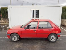 PEUGEOT 205 BERLINA