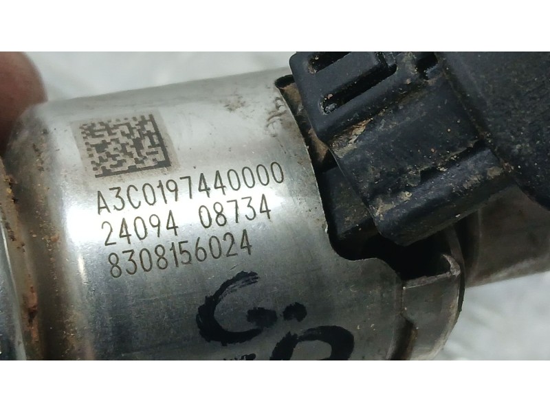 Recambio de inyector adblue para renault express advance referencia OEM IAM 160720140R 2409408734 A3C0197440000