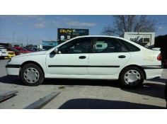 RENAULT LAGUNA (B56)