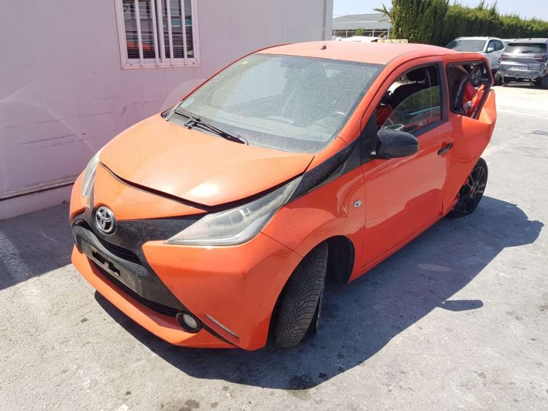 toyota aygo del año 2015