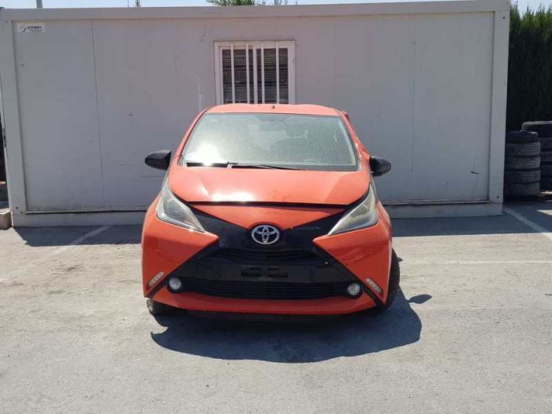 toyota aygo del año 2015