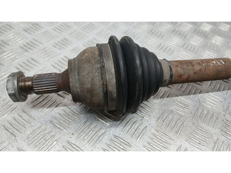 Recambio de transmision delantera izquierda para peugeot partner tepee 1.6 hdi referencia OEM IAM 9660782780  