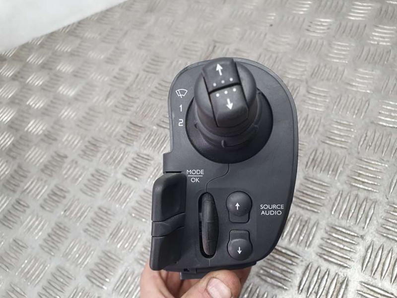 Recambio de mando limpia para nissan nv250 kastenwagen l1h1 2,0t pro referencia OEM IAM 38474728401 3277210031 