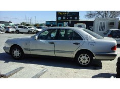 MERCEDES-BENZ CLASE E (W210) BERLINA DIESEL