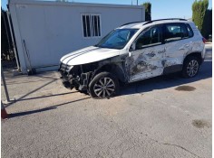 VOLKSWAGEN TIGUAN (5N2)