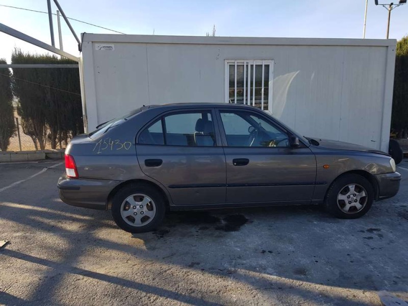hyundai accent (lc) del año 2001