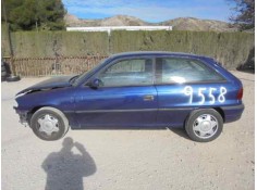 OPEL ASTRA F BERLINA