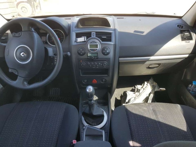 renault megane ii berlina 5p del año 2007