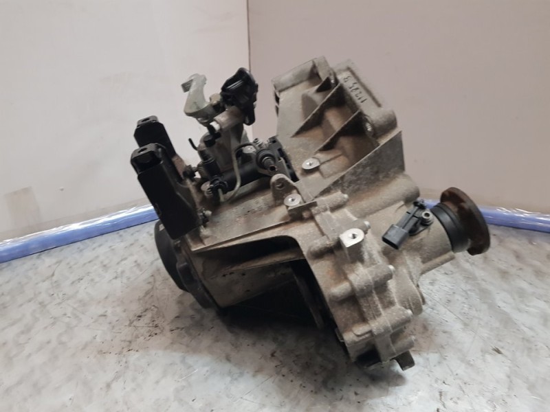 Recambio de caja cambios para skoda fabia (5j2 ) active referencia OEM IAM LVC 17030 5VELOCIDADES