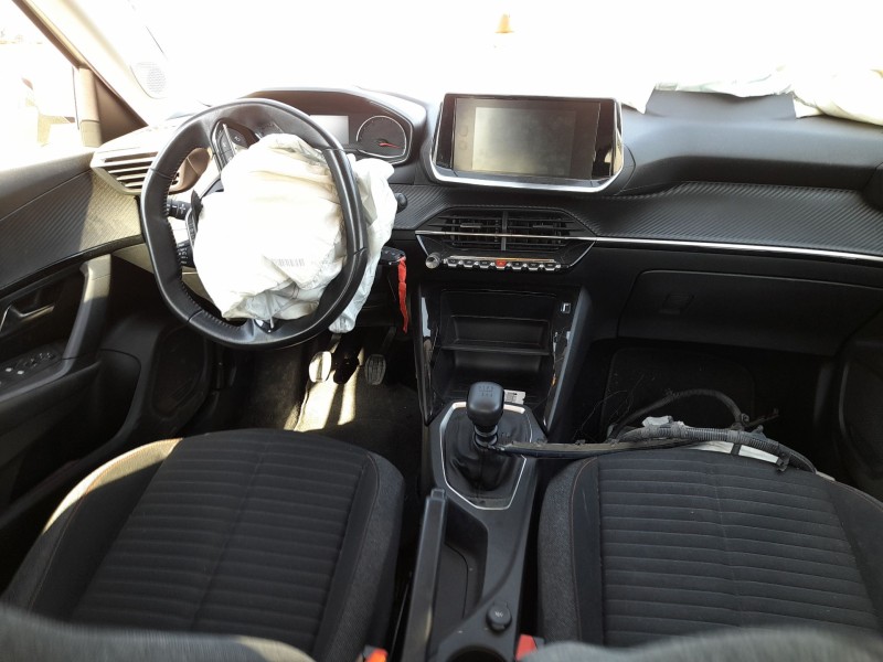 peugeot 2008 ii (ud_, us_, uy_, uj_, ur_, uc_) del año 2020