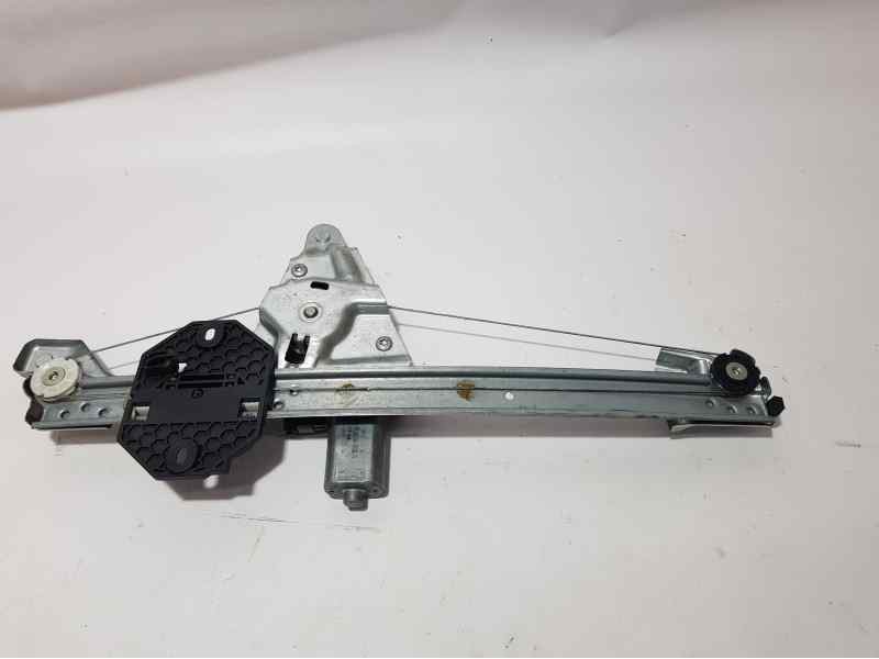 Recambio de elevalunas trasero izquierdo para dacia sandero stepway referencia OEM IAM 827211031R 275620 ELECTRICO MAGNA 2 PINS