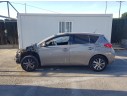 toyota auris del año 2013